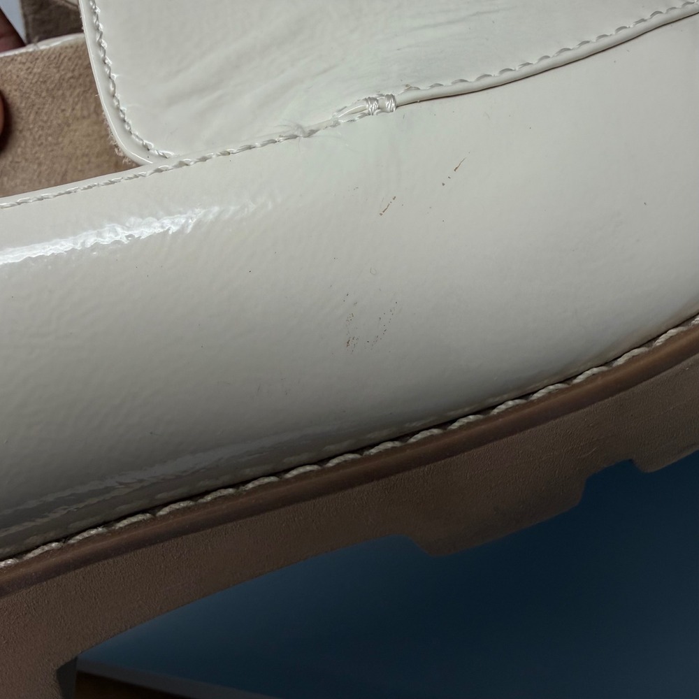 Vionic Kensley Cream Patent Leather Lug Sole Loafers Womens Size 10 - Picture 12 of 16